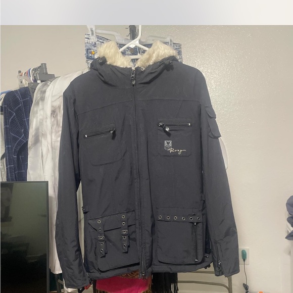 Roxy Black Jacket with Fur Trim - Picture 1 of 5